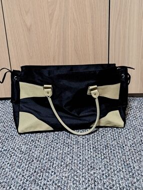 Black and Beige Bijoux Terner Travel Tote